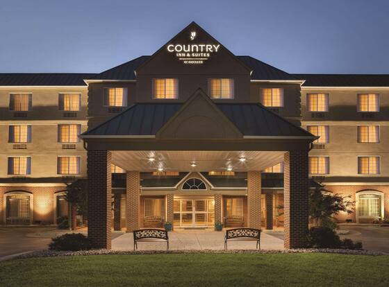Country Inn & Suites by Radisson, Lexington, VA is a family friendly hotel in Lexington, Virginia (VA)