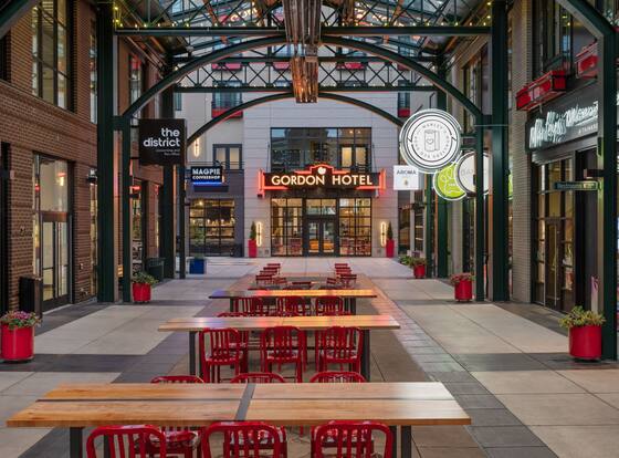 The Gordon Hotel is a family friendly hotel in Eugene, Oregon (OR)