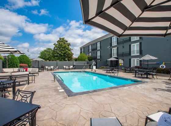 The Burgundy Hotel, Tapestry Collection by Hilton is a family friendly hotel in Little Rock, Arkansas (AR)