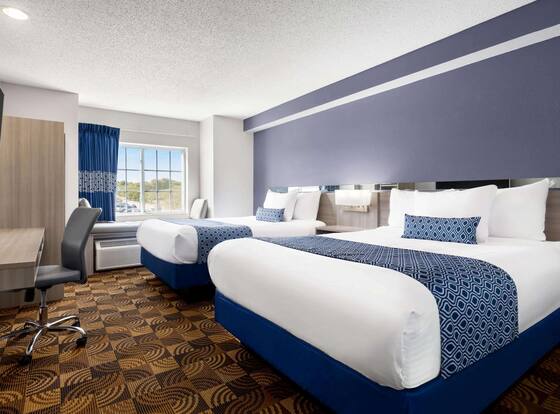 Microtel Inn & Suites by Wyndham Lincoln is a family friendly hotel in Lincoln, Nebraska (NE)