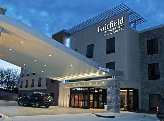 Fairfield Inn & Suites by Marriott St. Louis South is a family friendly hotel in Concord, Missouri (MO)