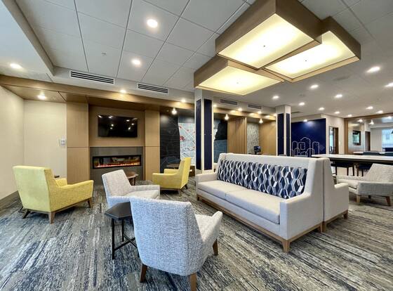 Holiday Inn Express & Suites Ft. Smith Airport by IHG is a family friendly hotel in Fort Smith, Arkansas (AR)