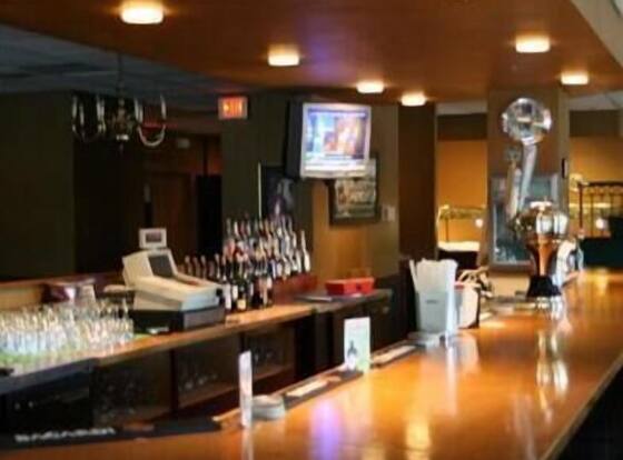 Maron Hotel And Suites is a family friendly hotel in Danbury, Connecticut (CT)