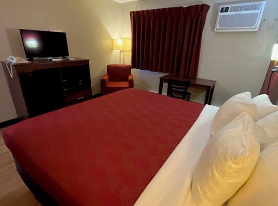 High Desert Inn is a family friendly hotel in Prineville, Oregon (OR)