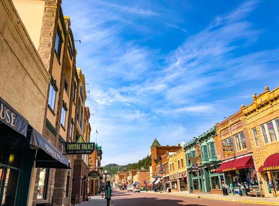 Mineral Palace Hotel & Casino is a family friendly hotel in Deadwood, South Dakota (SD)