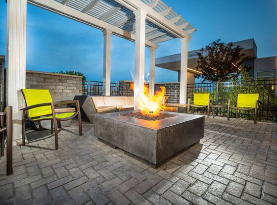 SpringHill Suites by Marriott Kenosha is a family friendly hotel in Kenosha, Wisconsin (WI)