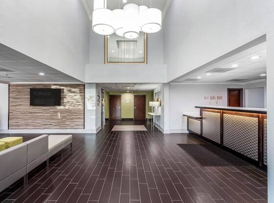 Quality Suites Pineville - Charlotte is a family friendly hotel in Pineville, North Carolina (NC)