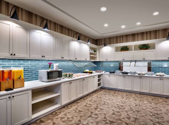 Hyatt Place Fayetteville/Springdale is a family friendly hotel in Fayetteville, Arkansas (AR)