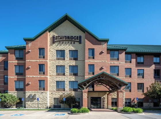 Staybridge Suites West Des Moines by IHG is a family friendly hotel in West Des Moines, Iowa (IA)