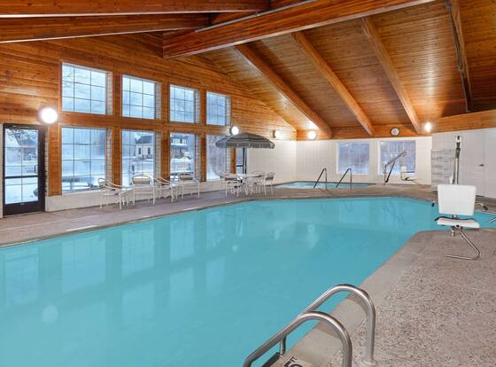 AmericInn by Wyndham Douglas/Saugatuck is a family friendly hotel in Douglas, Michigan (MI)