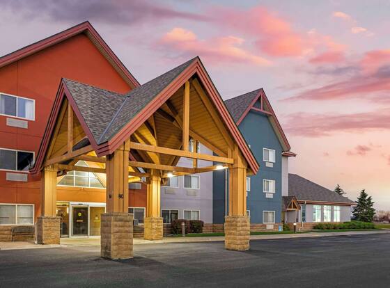 Comfort Inn Albert Lea is a family friendly hotel in Albert Lea, Minnesota (MN)