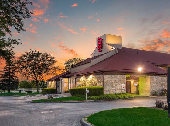 Red Roof Inn Columbus - Grove City is a family friendly hotel in Grove City, Ohio (OH)
