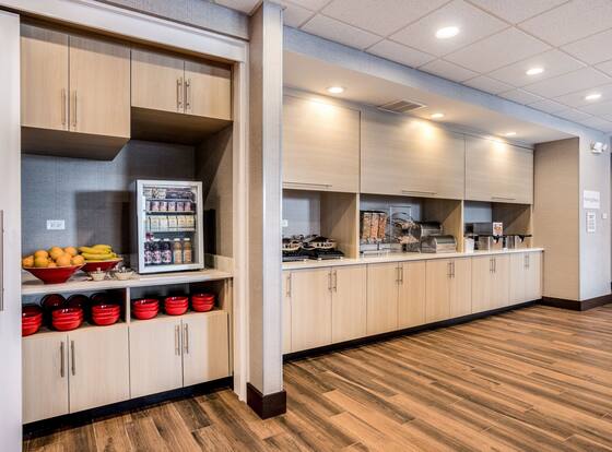 TownePlace Suites by Marriott Chicago Waukegan/Gurnee is a family friendly hotel in Waukegan, Illinois (IL)