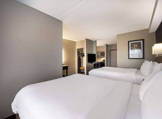 Comfort Suites Northlake is a family friendly hotel in Charlotte, North Carolina (NC)