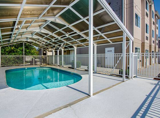 Quality Inn & Suites I-81 Exit 7 is a family friendly hotel in Bristol, Virginia (VA)