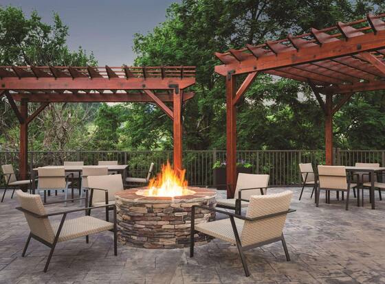 Country Inn & Suites by Radisson, Pigeon Forge South, TN is a family friendly hotel in Pigeon Forge, Tennessee (TN)