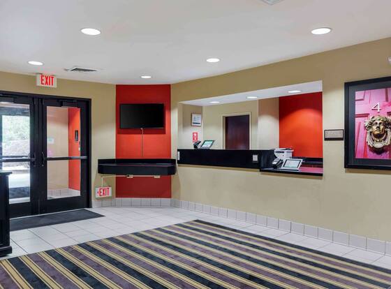 Extended Stay America Suites Providence  West Warwick is a family friendly hotel in Warwick, Rhode Island (RI)
