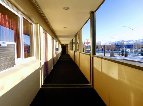 Americas Best Value Inn & Suites Anchorage Airport is a family friendly hotel in Anchorage, Alaska (AK)