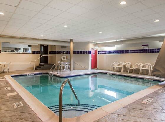 Sleep Inn & Suites Niantic is a family friendly hotel in Niantic, Connecticut (CT)