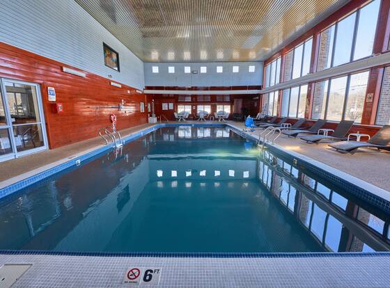 The Mariner Resort Cape Cod by The Red Collection is a family friendly hotel in West Yarmouth, Massachusetts (MA)