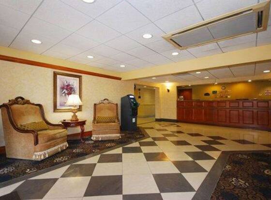 Quality Inn & Suites Bensalem is a family friendly hotel in Eddington, Pennsylvania (PA)