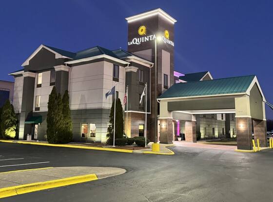 La Quinta Inn & Suites by Wyndham Louisville East is a family friendly hotel in Louisville, Kentucky (KY)