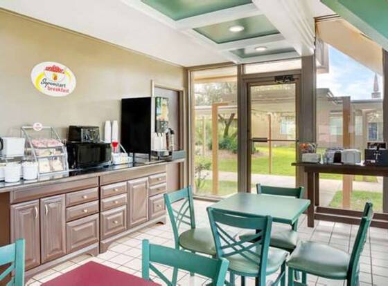 Super 8 by Wyndham St. Augustine is a family friendly hotel in World Golf Village, Florida (FL)