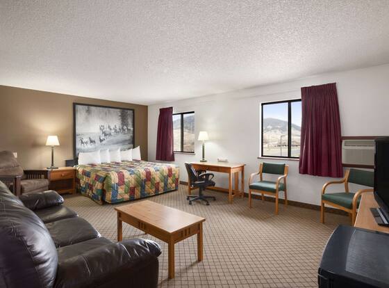 Super 8 by Wyndham Bozeman is a family friendly hotel in Bozeman, Montana (MT)