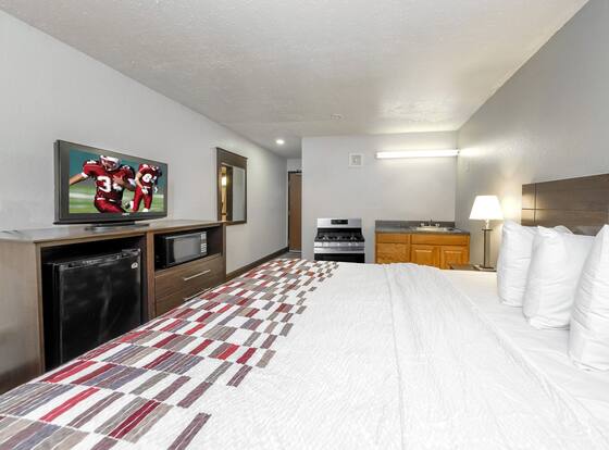 Red Roof Inn Culpeper is a family friendly hotel in Culpeper, Virginia (VA)