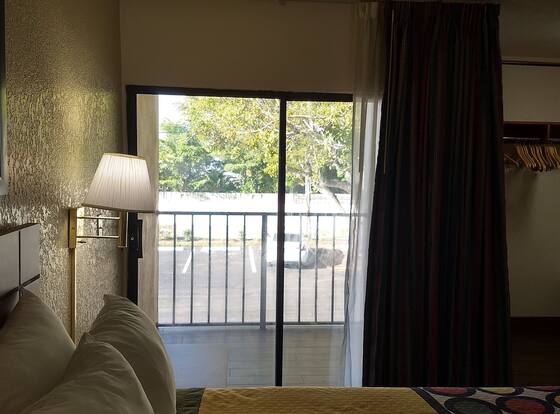 Super 8 by Wyndham North Palm Beach is a family friendly hotel in North Palm Beach, Florida (FL)