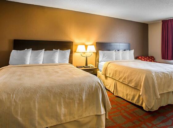 Quality Inn & Suites is a family friendly hotel in West Bend, Wisconsin (WI)