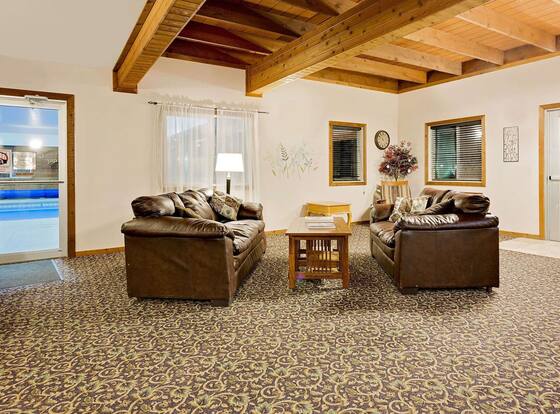 Howard Johnson by Wyndham Gothenburg is a family friendly hotel in Gothenburg, Nebraska (NE)