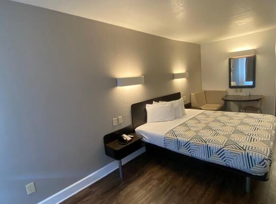Motel 6 Manchester, TN is a family friendly hotel in Manchester, Tennessee (TN)