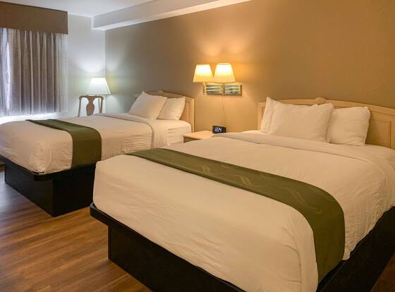 Quality Inn Albuquerque East I-40 Juan Tabo Exit is a family friendly hotel in Albuquerque, New Mexico (NM)