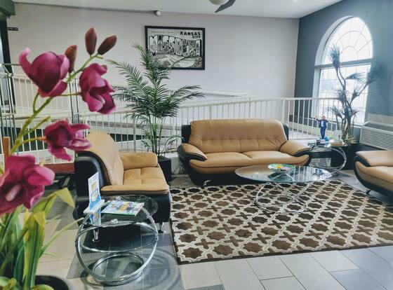 Super 8 by Wyndham Kansas City is a family friendly hotel in Kansas City, Missouri (MO)