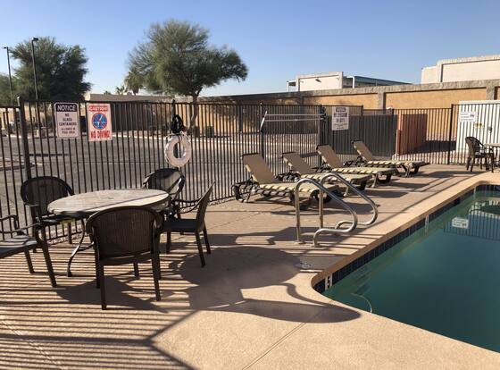Baymont by Wyndham Phoenix I-10 near 51st Ave is a family friendly hotel in Phoenix, Arizona (AZ)