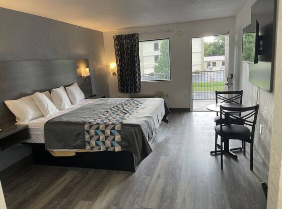 American Inn is a family friendly hotel in Paducah, Kentucky (KY)