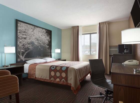Super 8 by Wyndham Mt. Vernon IL is a family friendly hotel in Mount Vernon, Illinois (IL)