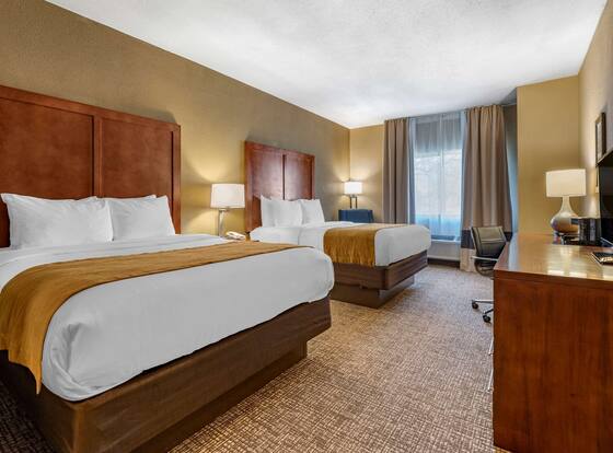 Comfort Inn Shelbyville North is a family friendly hotel in Shelbyville, Indiana (IN)