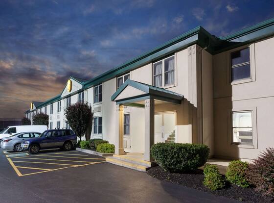 Super 8 by Wyndham Harrisburg Hershey West is a family friendly hotel in Rutherford, Pennsylvania (PA)