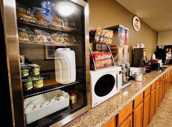 Super 8 by Wyndham Fremont NE is a family friendly hotel in Fremont, Nebraska (NE)