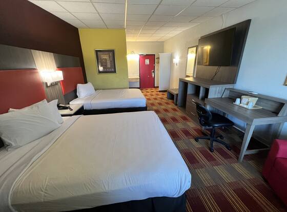 Countryside Suites Kansas City Independence I-70E Sports Complex Hotel is a family friendly hotel in Independence, Missouri (MO)