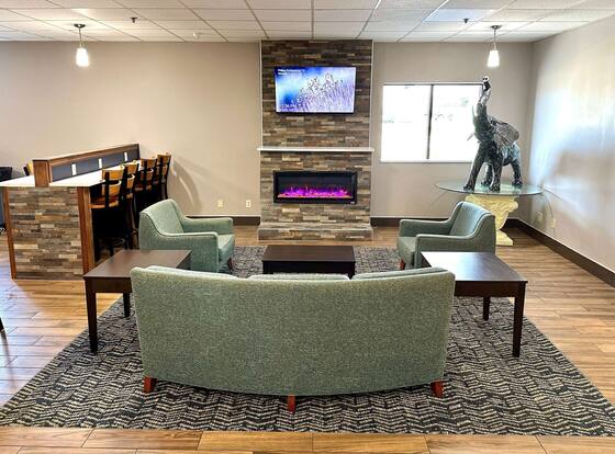 AmericInn & Suites By Wyndham Baraboo Event Center is a family friendly hotel in Baraboo, Wisconsin (WI)