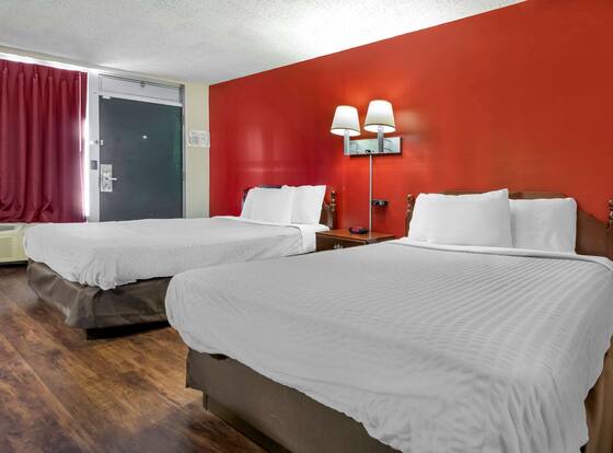Econo Lodge Cortland is a family friendly hotel in Cortland, New York (NY)