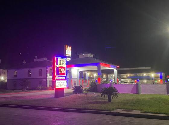 Texas Inn & Suites Raymondville is a family friendly hotel in Raymondville, Texas (TX)