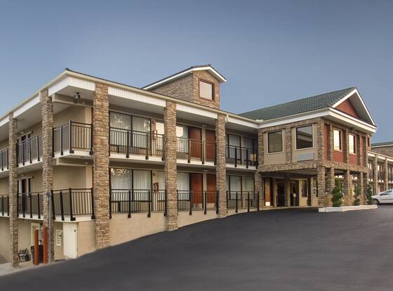 Suburban Studios Branson On The Strip is a family friendly hotel in Branson, Missouri (MO)