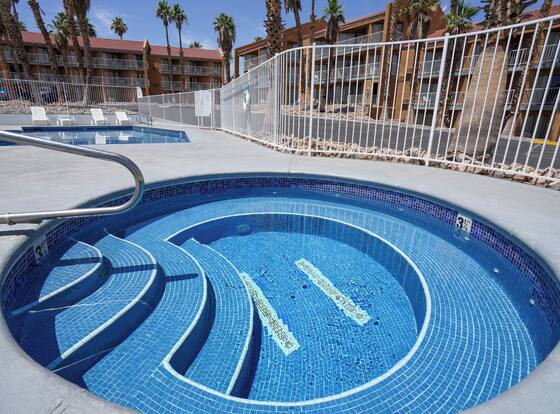 Lake Mead Inn is a family friendly hotel in Boulder City, Nevada (NV)
