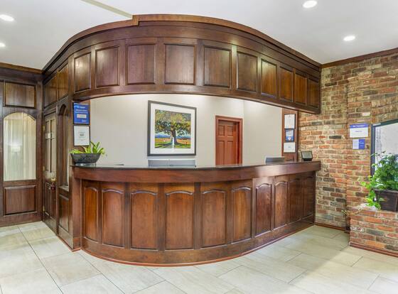 Best Western Plus Governor's Inn is a family friendly hotel in Richmond, Virginia (VA)