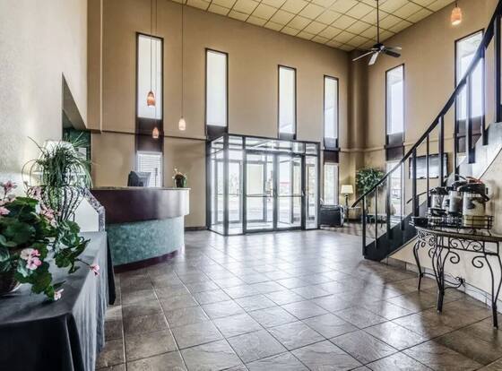 Hutchi Bell is a family friendly hotel in South Hutchinson, Kansas (KS)