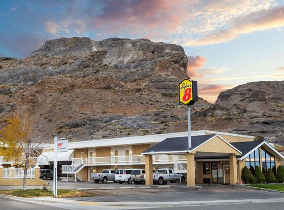 Super 8 by Wyndham Wendover is a family friendly hotel in Wendover, Utah (UT)